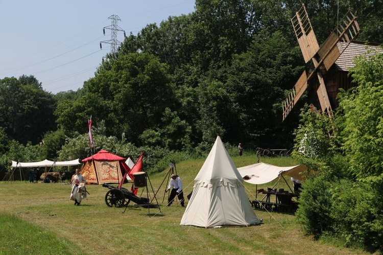 VI Zjazd Rycerstwa Chrześcijańskiego w Chorzowie - Skansen