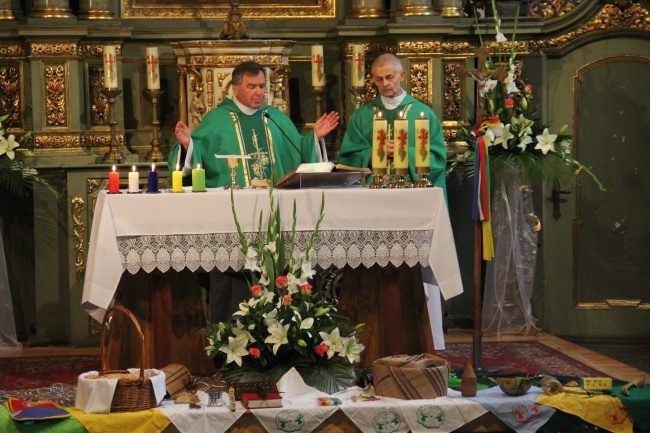 Uroczysta Msza św. z okazji IV Krajowego Kongresu Misyjnego