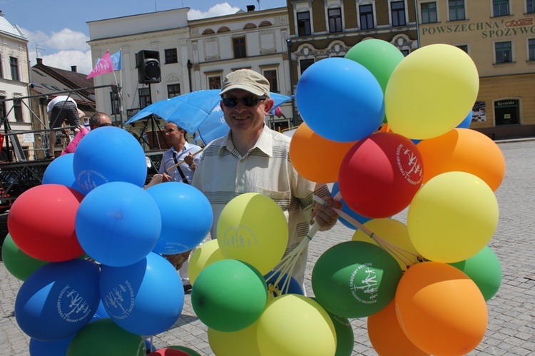 Cieszyn: ostatnie chwile przed marszem dla rodziny