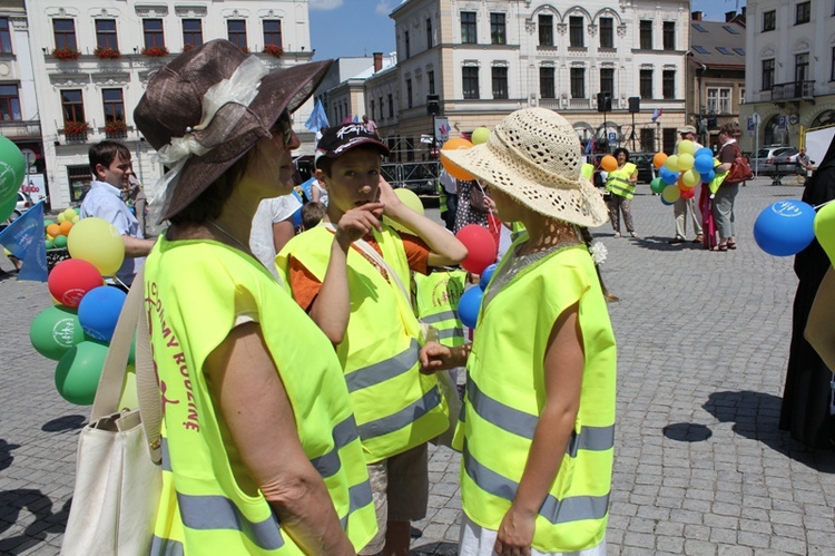 Cieszyn: ostatnie chwile przed marszem dla rodziny