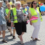 Rodzinny polonez na Marszu dla Życia i Rodziny