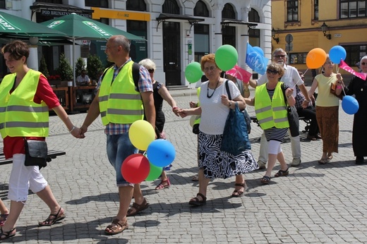 Rodzinny polonez na Marszu dla Życia i Rodziny