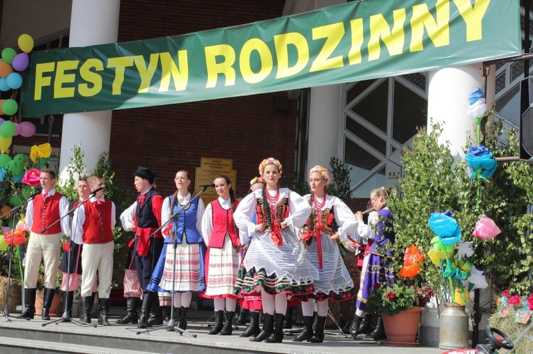 Festyn Rodzinny w parafii Chrystusa Odkupiciela Człowieka