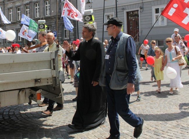 Marsz dla Jezusa i rodziny w Gliwicach