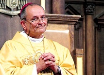Nowy biskup powierzył swoją posługę MB Łaskawej 