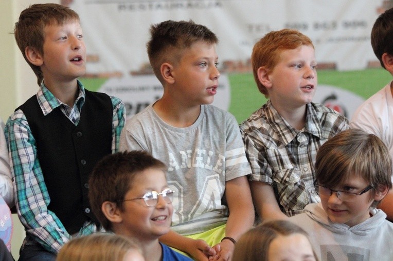 VIII Festiwalu Piosenki i Pieśni Patriotycznej w Jezioranach