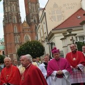 Pasterz niosący miłość Chrystusa