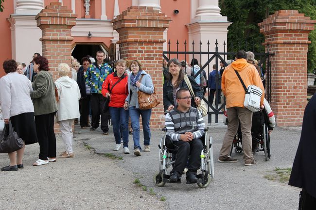 Niepełnosprawni w Skrzatuszu