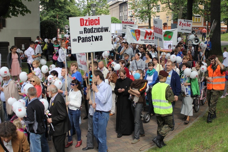 II Marsz dla Życia i Rodziny w Bielsku-Białej - cz. 2