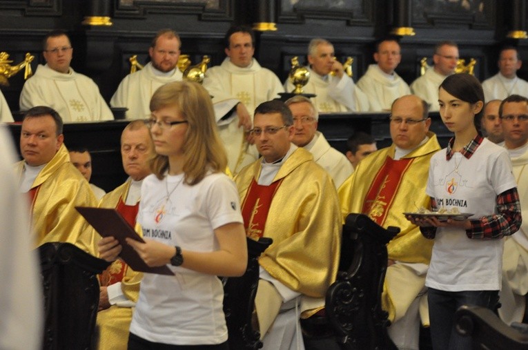 Synaj w Bochni - Msza św.