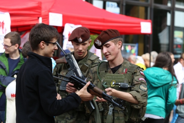 Bielski rodzinny piknik - w obronie życia - cz. II