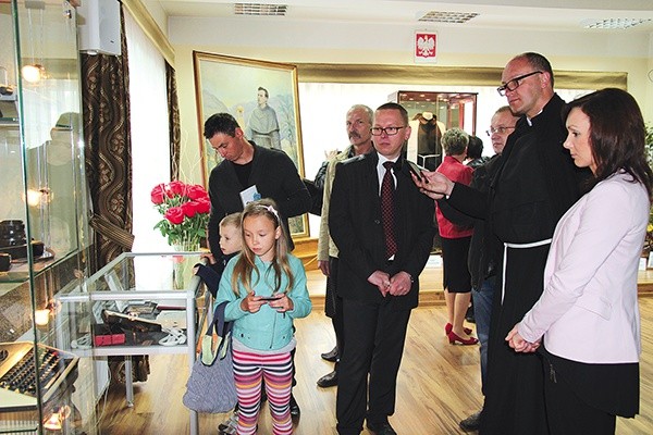 Dla starszych wystawa była okazją do wspomnień