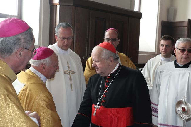 Pielgrzymka Węgrów do sanktuarium Jana Pawła II w Krakowie