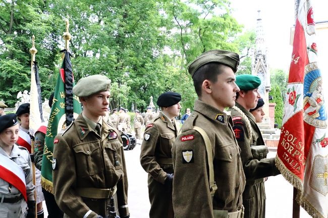 Pogrzeb płk. Tomasza Skrzyńskiego