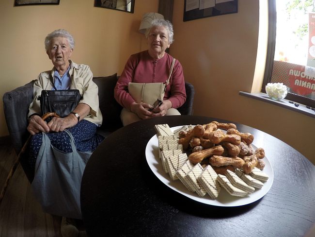 Kawiarnia międzypokoleniowa