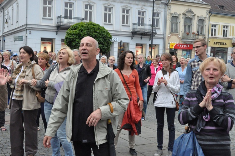 II koncert ewangelizacyjny w Nowym Sączu