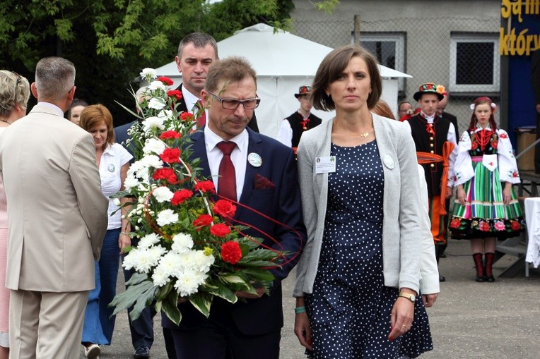 Jubileusz 85-lecia szkoły w Zduńskiej Dąbrowie