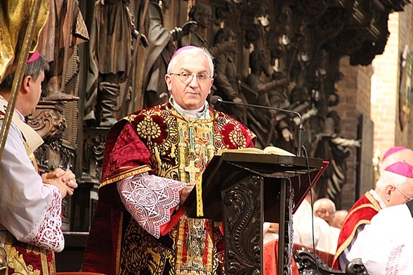 Abp Celestino Migliore uhonorowany