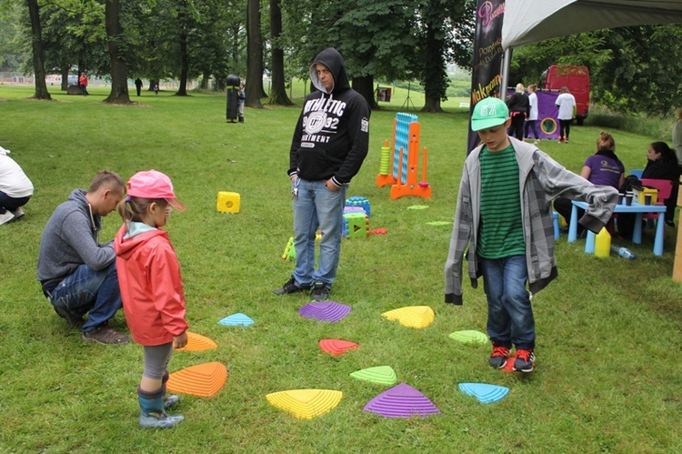 IV Piknik Rodzinny z "Nadzieją" - park Rosta