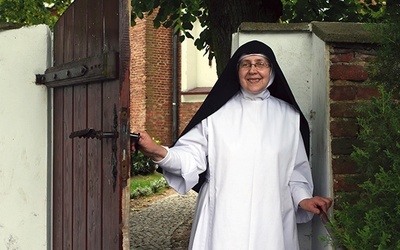 Życie w bliskości Boga każdego dnia to cudowna tajemnica – mówi s. Montini, kamedułka od 45 lat