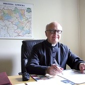  Ks. dr Stanisław Plichta, kanclerz kurii łowickiej