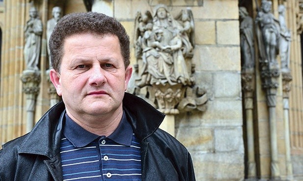 Katedralny przewodnik z prawdziwą pasją i znawstwem opowiada o głównej świątyni miasta