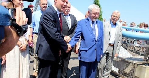 Spotkali się na kładce!