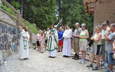 8 lat temu przeszli na niebiańską grań 