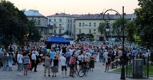 Bal w 100-lecie połączenie Krakowa i Podgórza