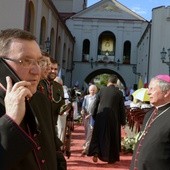 10. rocznica koronacji MB Miłosierdzia w Skarżysku-Kamiennej