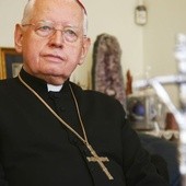 Bp Stefan Cichy w szpitalu