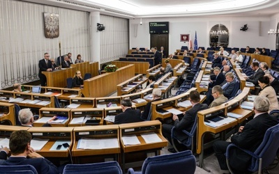 Senat: Gorąca dyskusja nad ustawą o in vitro