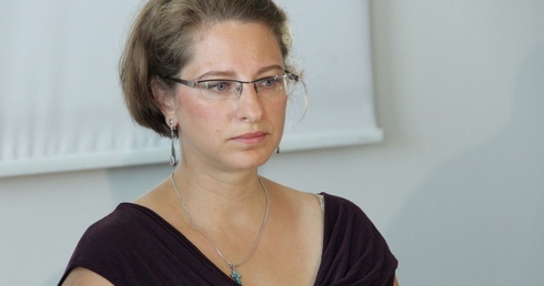 - Macierzyństwo jest kwestią priorytetów - uważa Anna Chojecka