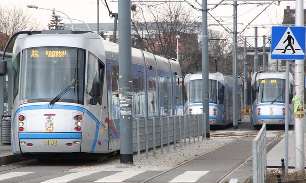 12 hospitalizowanych po zderzeniu tramwajów