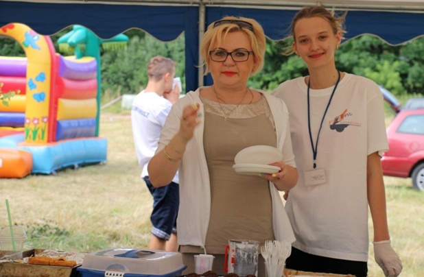 Piknik "Siódme Niebo" w Jasionnie