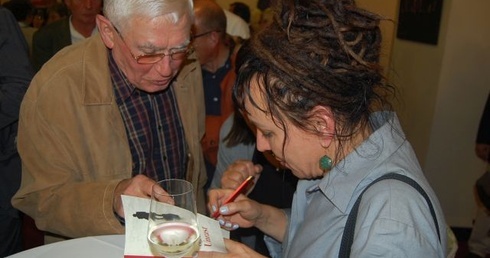 Nagroda Mostu 2015 dla Olgi Tokarczuk