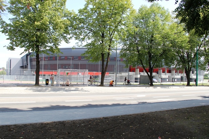 Nowy stadion w Tychach - z zewnątrz