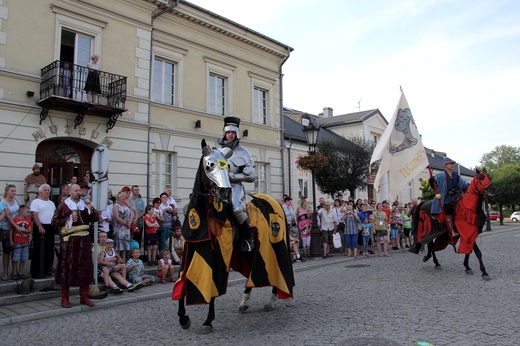 VI Odyseja Historyczna - parada w Kutnie