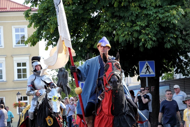 VI Odyseja Historyczna - parada w Kutnie