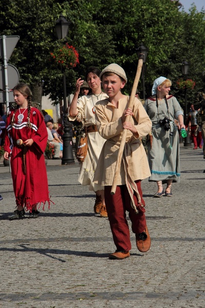 VI Odyseja Historyczna - parada w Kutnie