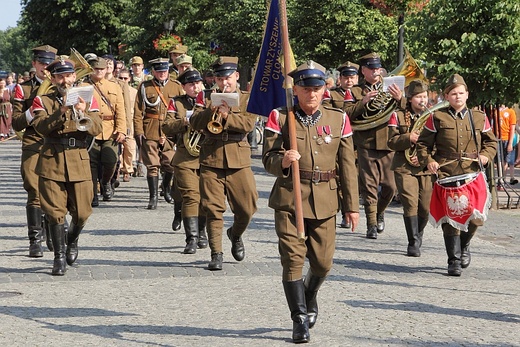 VI Odyseja Historyczna - parada w Kutnie