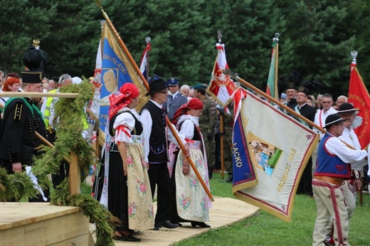 Jubileuszowy hołd dla MB Rychwałdzkiej