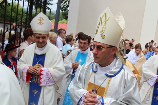 Jubileuszowy hołd dla MB Rychwałdzkiej