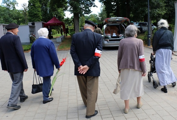 Oddała krew Niemcowi w czasie powstania