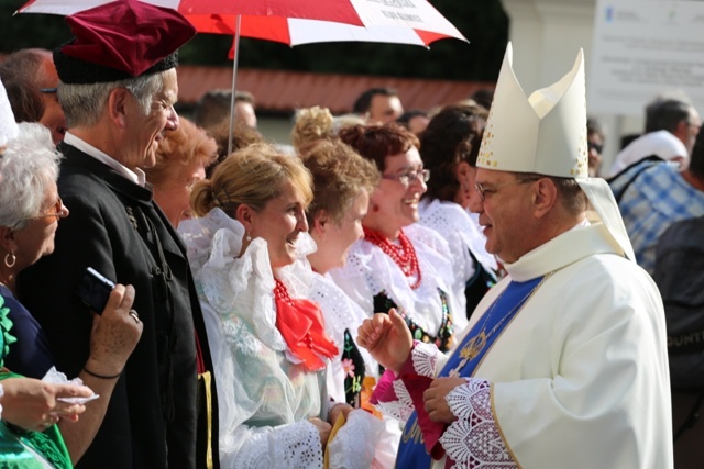 Jubileuszowy hołd dla MB Rychwałdzkiej - cz. 2