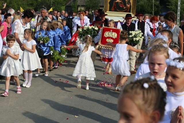 Jubileuszowy hołd dla MB Rychwałdzkiej - cz. 2