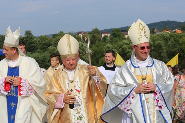 Jubileuszowy hołd dla MB Rychwałdzkiej - cz. 2