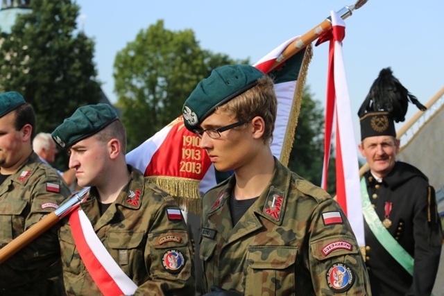 Jubileuszowy hołd dla MB Rychwałdzkiej - cz. 2