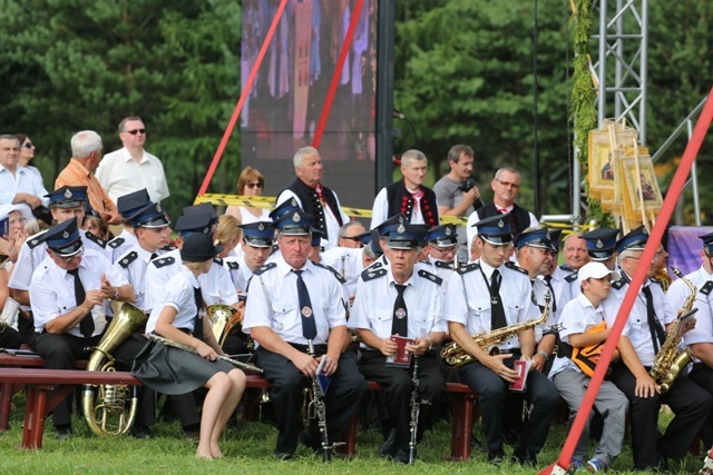 Jubileuszowy hołd dla MB Rychwałdzkiej - cz. 2