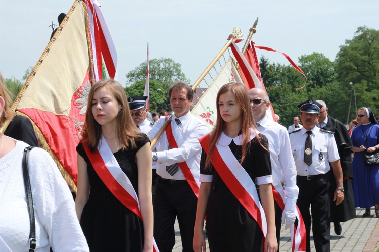 Jubileusz kościoła w Dąbrowie Tarnowskiej